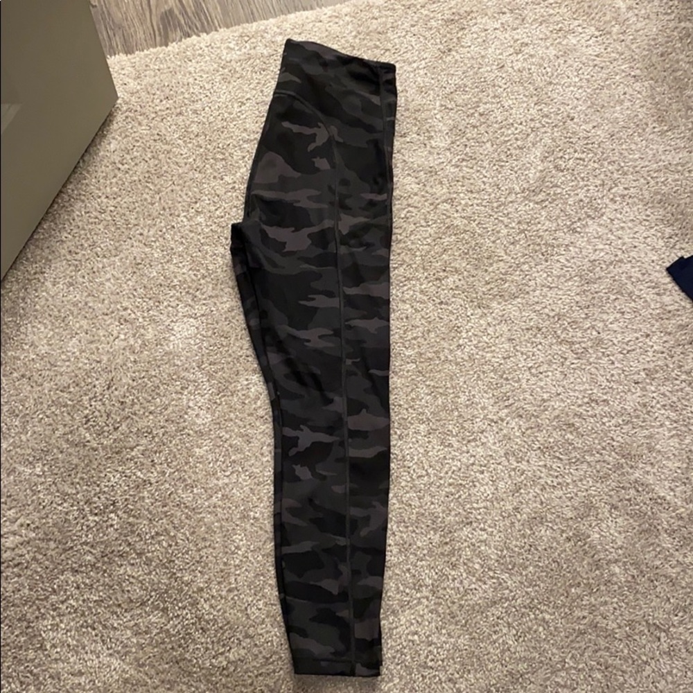 Athleta Camo 7/8 Leggings